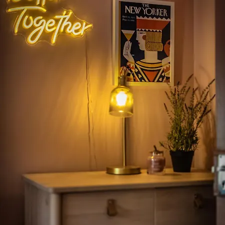 Escape Sleeps 6 Vakantiehuis Waterford