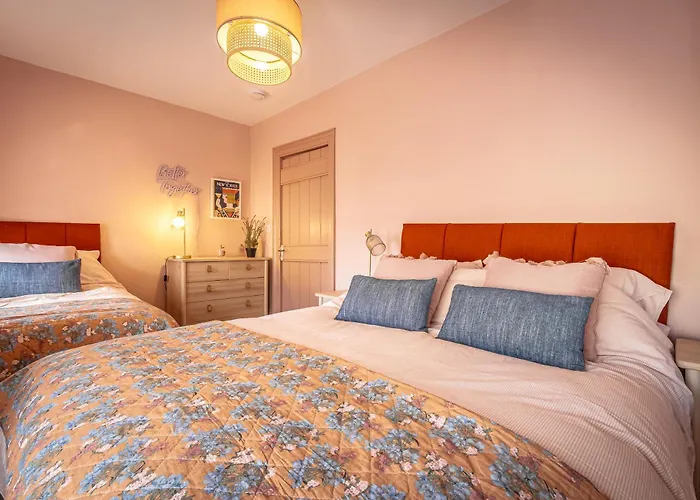 Escape Sleeps 6 Waterford